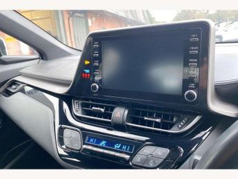 Toyota C-HR 1.8 Hybrid Icon 5dr CVT