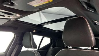 Volvo XC40 Recharge 1.5 T5 Recharge PHEV Ultimate Dark 5dr Auto