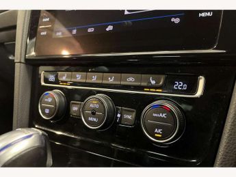 Volkswagen Golf GTE 1.4 TSI GTE Advance 5dr DSG
