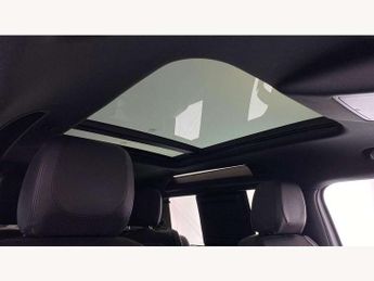 Land Rover Defender 3.0 D250 X-Dynamic S 90 3dr Auto