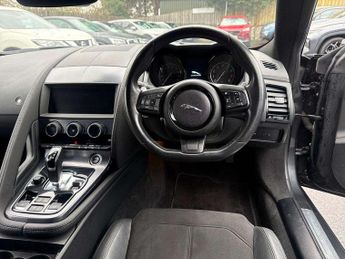 Jaguar F-Type 2.0 R-Dynamic 2dr Auto