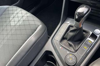 Volkswagen Tiguan 2.0 TSI 4Motion R-Line 5dr DSG