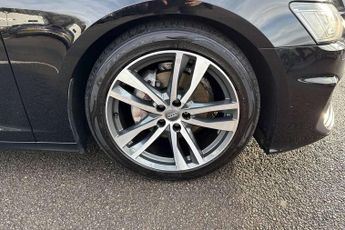 Audi A6 Avant 40 TDI S Line 5dr S Tronic