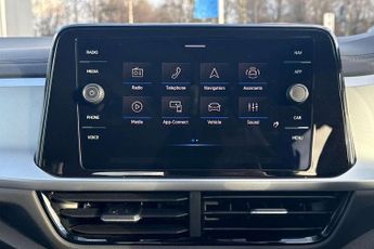 Volkswagen T-Roc 1.5 TSI Life 5dr DSG