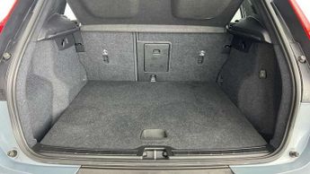 Volvo XC40 Recharge 1.5 T4 Recharge PHEV Plus Dark 5dr Auto