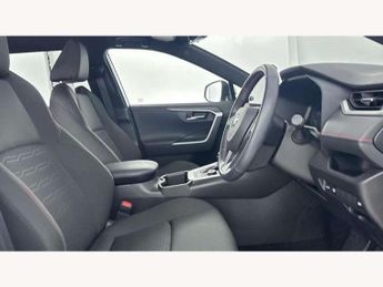 Toyota RAV4 2.5 PHEV Design 5dr CVT