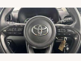 Toyota Yaris 1.5 Hybrid Icon 5dr CVT