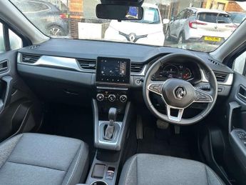 Renault Captur 1.6 E-Tech full hybrid 145 Evolution 5dr Auto
