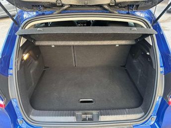 Renault Captur 1.6 E-Tech full hybrid 145 Evolution 5dr Auto