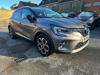Renault Captur 1.6 E-Tech full hybrid 145 Techno 5dr Auto