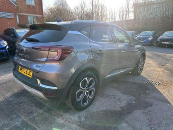 Renault Captur 1.6 E-Tech full hybrid 145 Techno 5dr Auto