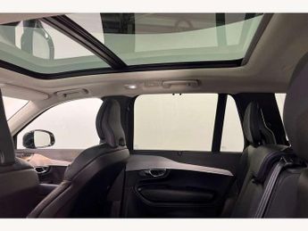 Volvo XC90 2.0 B5D [235] Plus Dark 5dr AWD Geartronic