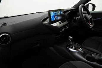Nissan Juke 1.6 Hybrid N-Connecta 5dr Auto