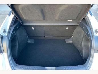 Toyota C-HR 1.8 Hybrid Dynamic 5dr CVT