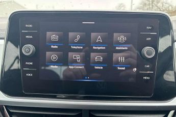 Volkswagen T-Roc 1.5 TSI Life 5dr DSG