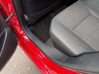 Toyota Corolla Touring Sport 1.8 VVT-i Hybrid Design 5dr CVT