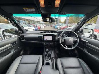 Toyota Hilux Invincible X D/Cab Pick Up 2.8 D 48V Auto