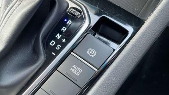 Hyundai IONIQ 1.6 GDi Hybrid Premium 5dr DCT