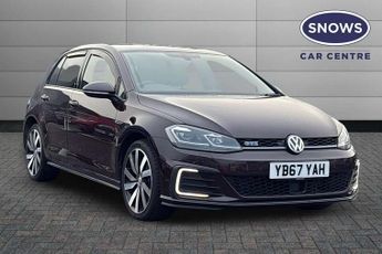 Volkswagen Golf 1.4 TSI GTE Advance 5dr DSG