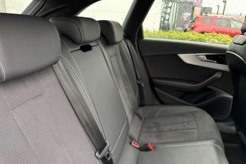 Audi A4 Avant 40 TFSI 204 S Line 5dr S Tronic