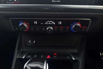 Audi Q3 35 TFSI Black Edition 5dr S Tronic