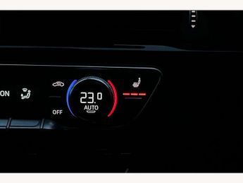 Audi A4 Avant 35 TDI Black Edition 5dr S Tronic