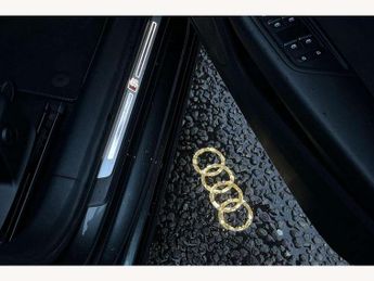 Audi A4 Avant 35 TDI Black Edition 5dr S Tronic