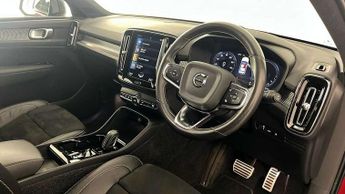 Volvo XC40 Recharge 1.5 T5 Recharge PHEV R DESIGN 5dr Auto