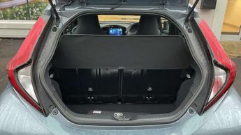 Toyota Aygo X 1.0 VVT-i Pure 5dr Auto
