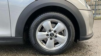 MINI Hatchback 5dr 1.5 Cooper Classic 5dr Auto