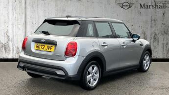 MINI Hatchback 5dr 1.5 Cooper Classic 5dr Auto