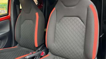 Toyota Aygo X 1.0 VVT-i Edge 5dr Auto