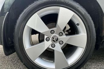 Skoda Octavia 1.5 TSI SE Drive 5dr DSG