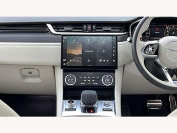 Jaguar F-Pace 2.0 P400e R-Dynamic HSE Black 90th Anniv 5dr Auto