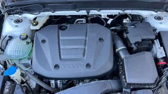 Volvo XC40 1.5 T3 [163] Momentum Pro 5dr Geartronic