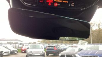 Volvo XC40 2.0 D3 R DESIGN 5dr AWD Geartronic