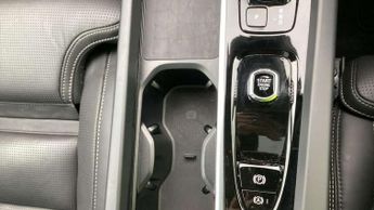 Volvo XC60 2.0 B5P Ultra Dark 5dr AWD Geartronic