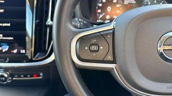 Volvo V60 2.0 B3P Momentum 5dr Auto [7 speed]