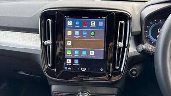 Volvo XC40 2.0 B3P Core 5dr Auto