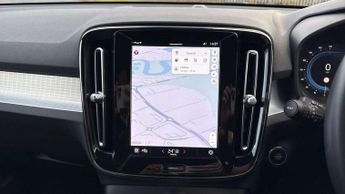 Volvo XC40 2.0 B3P Core 5dr Auto