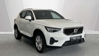 Volvo XC40 2.0 B3P Core 5dr Auto