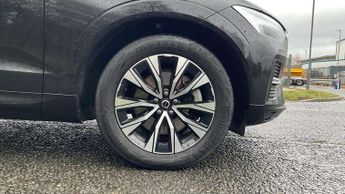 Volvo XC60 2.0 B5P Core 5dr AWD Geartronic
