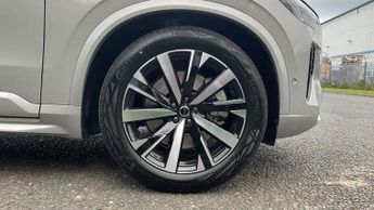 Volvo XC90 2.0 T8 PHEV Plus Dark 5dr AWD Geartronic