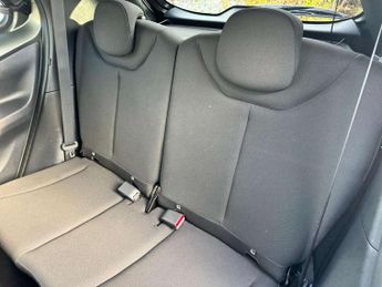 Toyota Aygo X 1.0 VVT-i Edge 5dr Auto