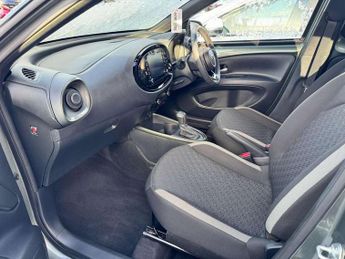 Toyota Aygo X 1.0 VVT-i Edge 5dr Auto