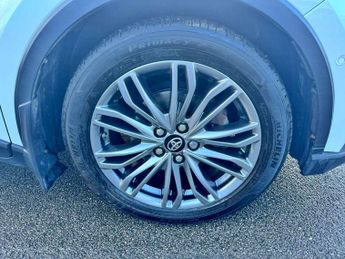 Toyota C-HR 1.8 Hybrid Excel 5dr CVT