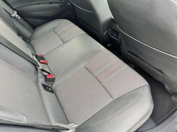 Toyota Corolla 1.8 VVT-i Hybrid GR Sport 5dr CVT