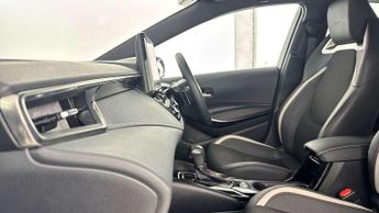 Toyota Corolla 2.0 Hybrid GR Sport 5dr CVT