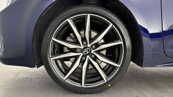 Toyota Corolla 2.0 Hybrid GR Sport 5dr CVT