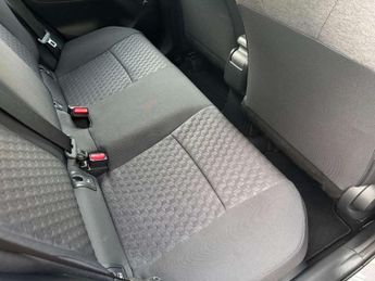Toyota Yaris 1.5 Hybrid Icon 5dr CVT